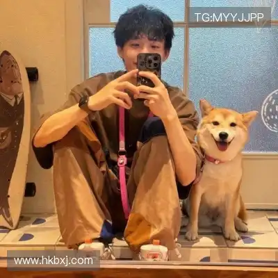 滑鹤迅